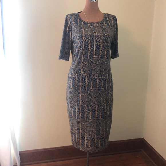 LulaRoe Julia dress - Picture 1 of 3